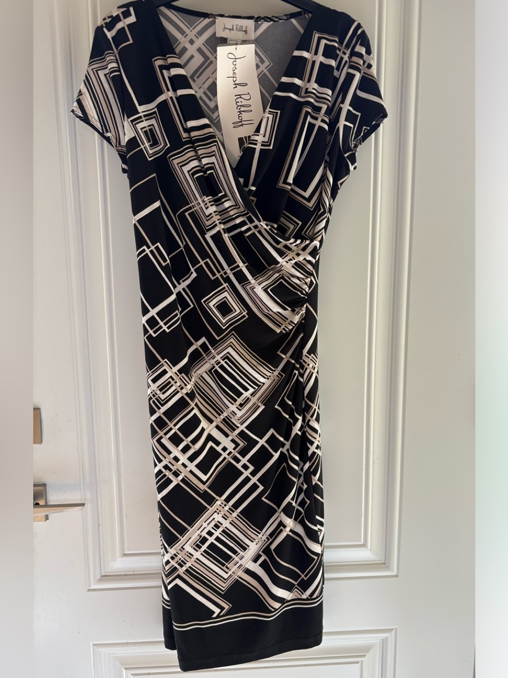 Joseph Ribkoff Black and White Geometric Wrap Dress in Size 8